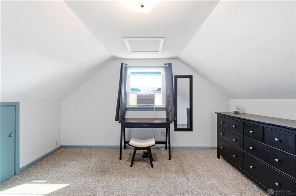 1034 Berkshire Property Photo 26
