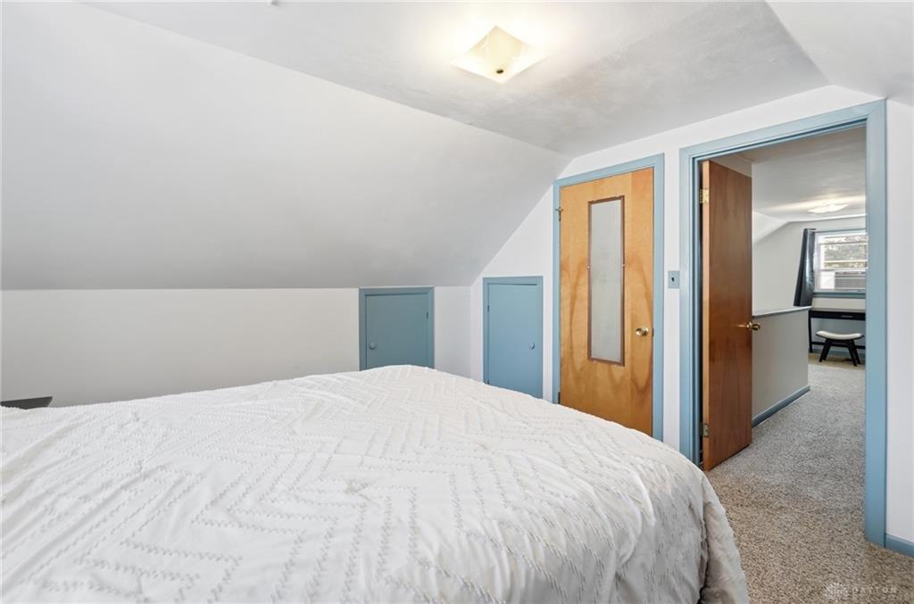 1034 Berkshire Property Photo 31