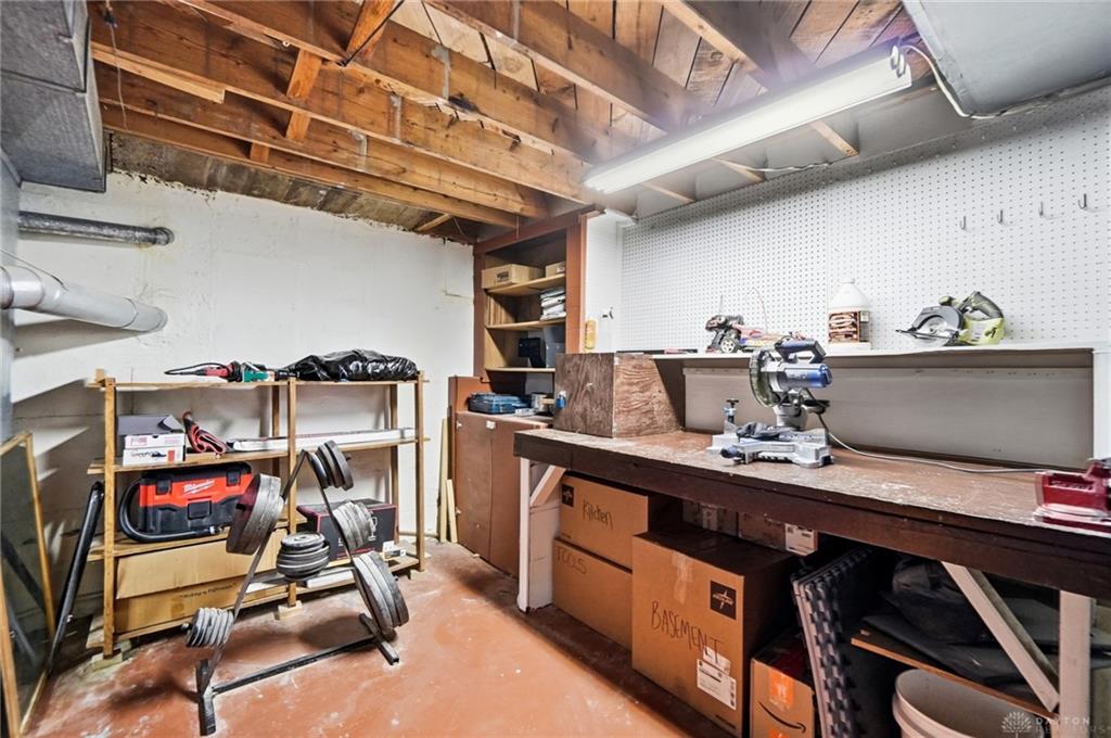 1034 Berkshire Property Photo 40