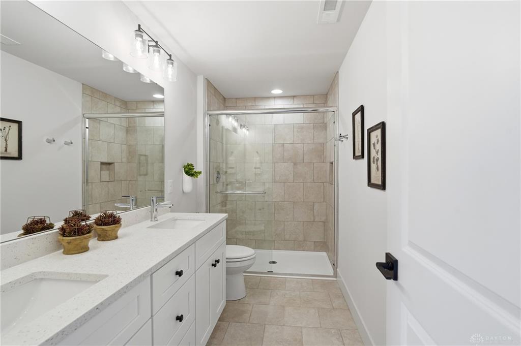 22 Pleasant 2 Property Photo 25