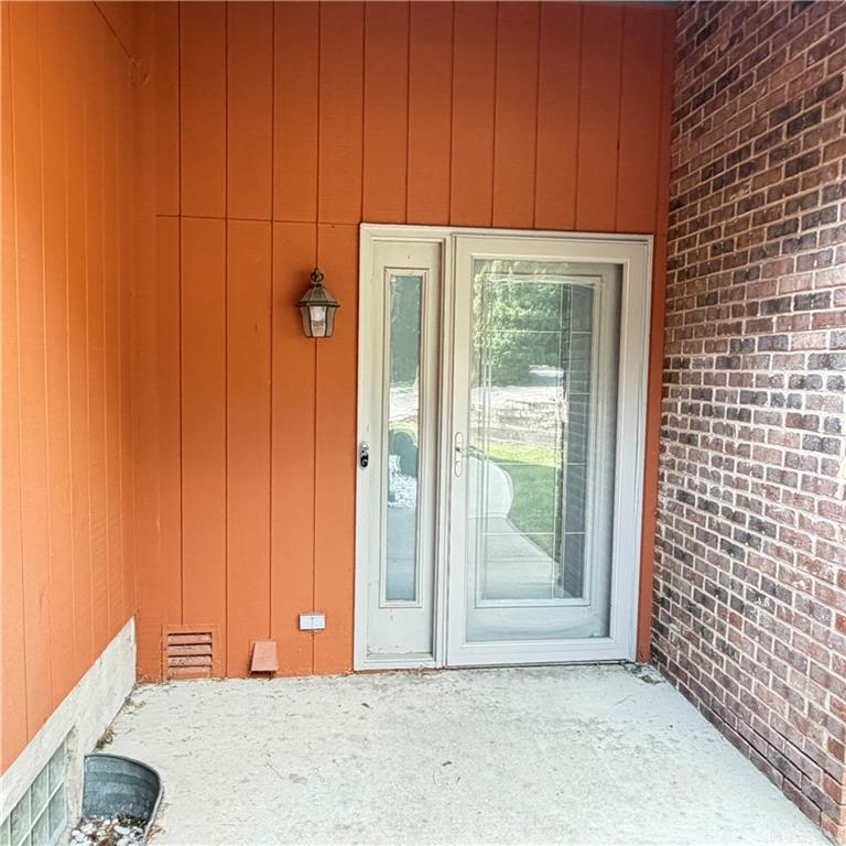 131 Shenandoah Property Photo 5