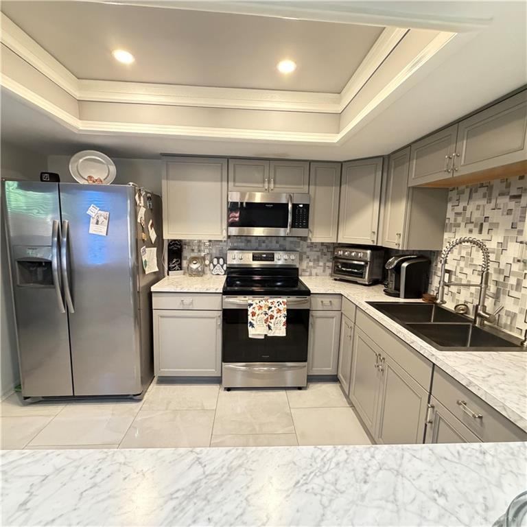 131 Shenandoah Property Photo 10