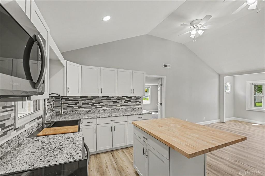 518 4th Property Photo 11