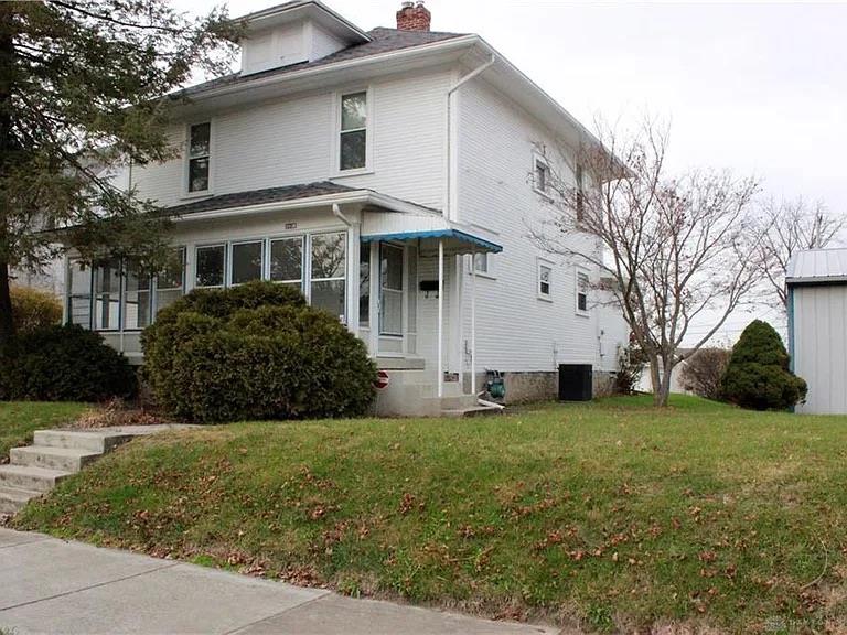 2238 Columbus Property Photo 1