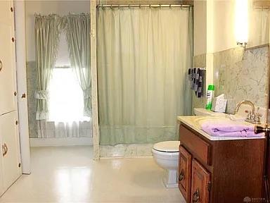 2238 Columbus Property Photo 6