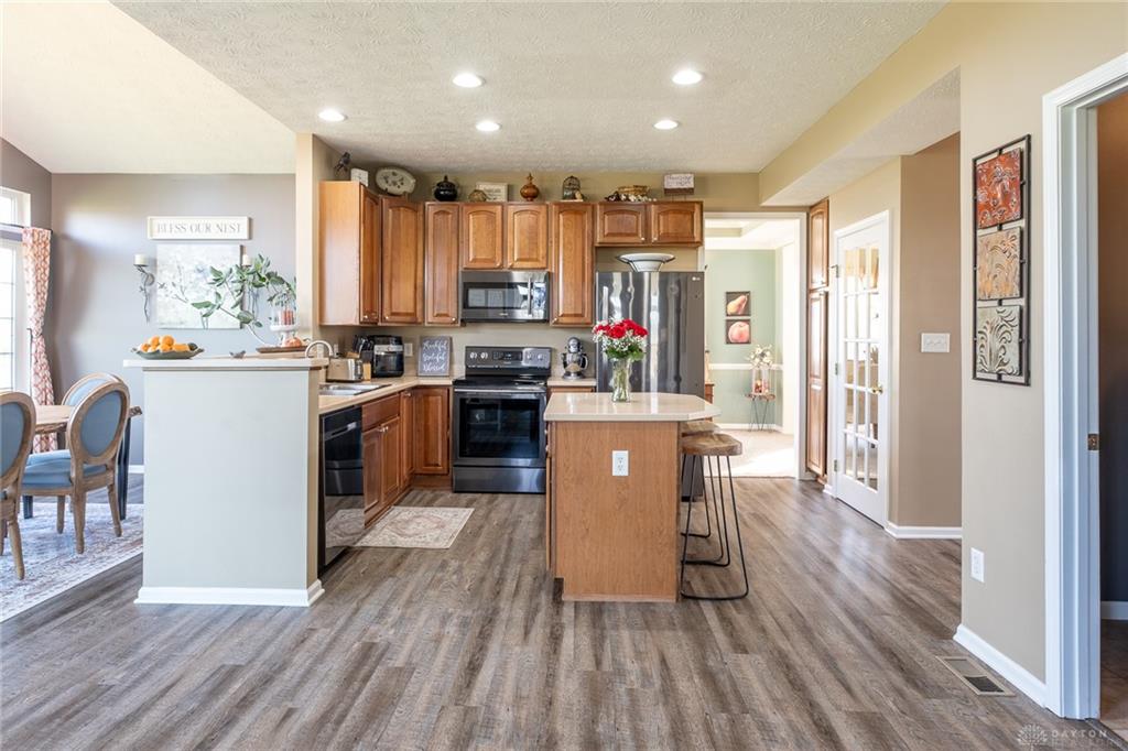 234 Irongate Property Photo 8