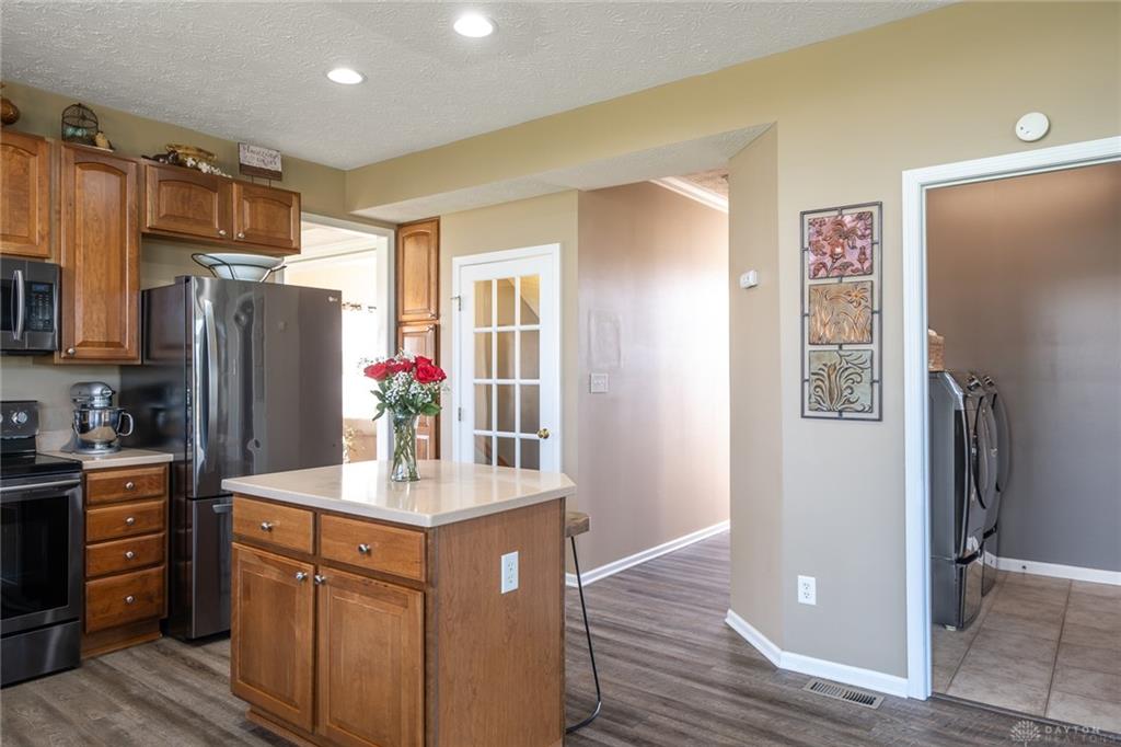 234 Irongate Property Photo 9