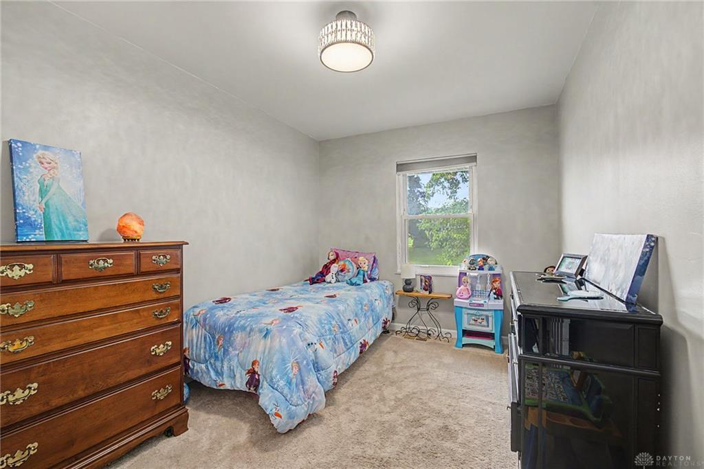 148 Beverly Property Photo 39