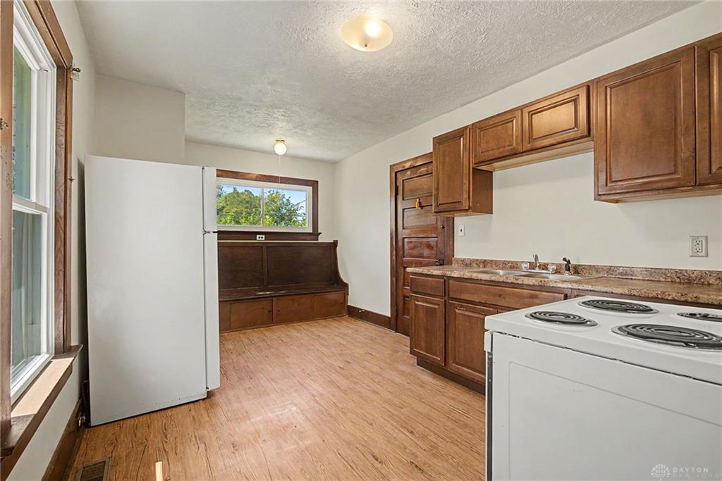1841 King Property Photo 12