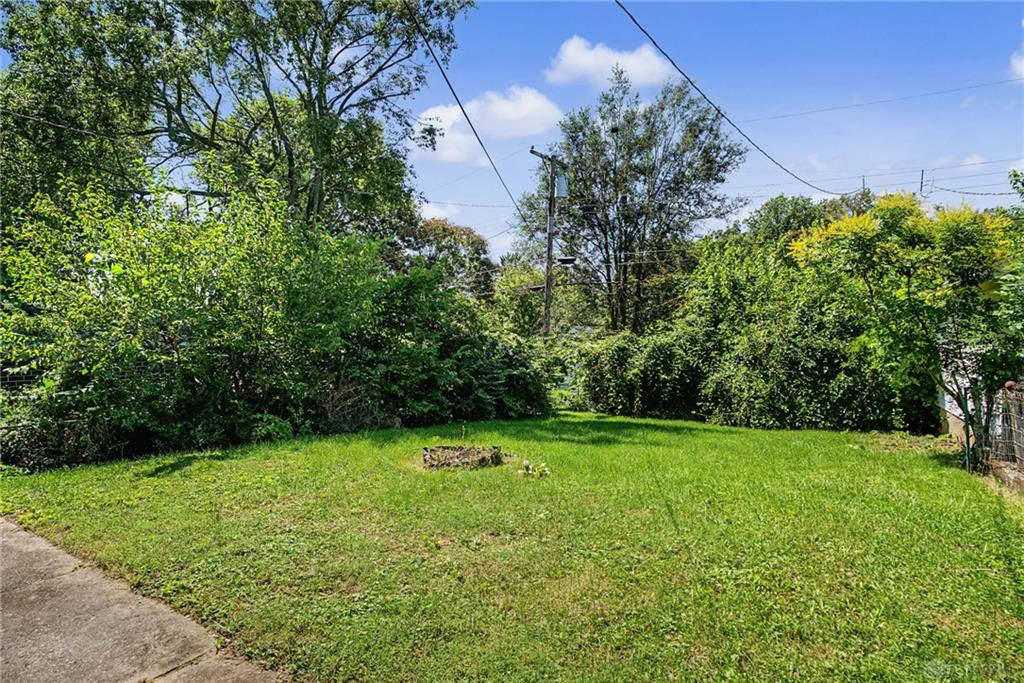 1841 King Property Photo 25