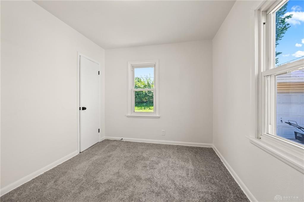 1661 Humphrey Property Photo 9