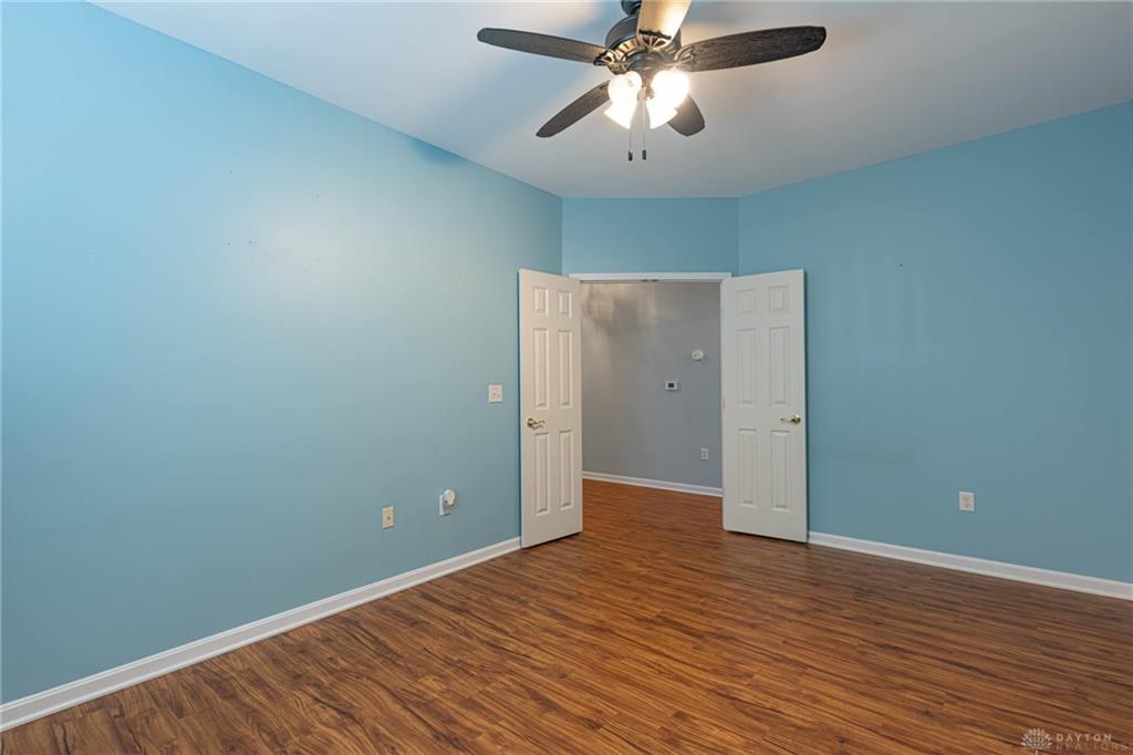 3028 Elmbrook Property Photo 11