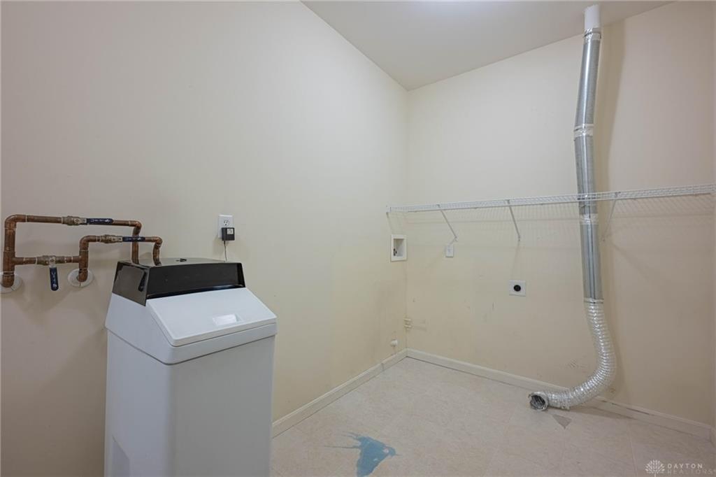 3028 Elmbrook Property Photo 15