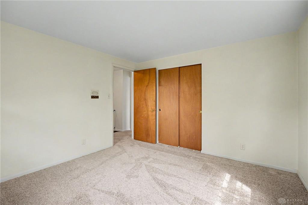 633 Sharon Property Photo 35