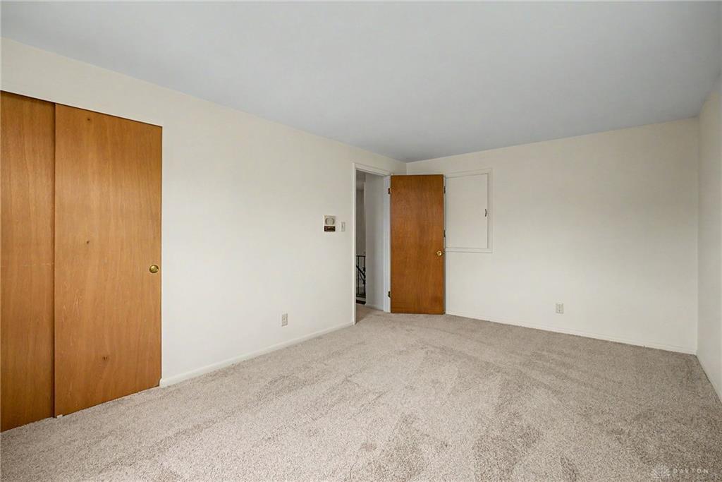 633 Sharon Property Photo 37