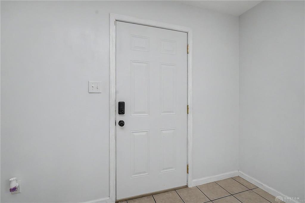 287 Travis Property Photo 6
