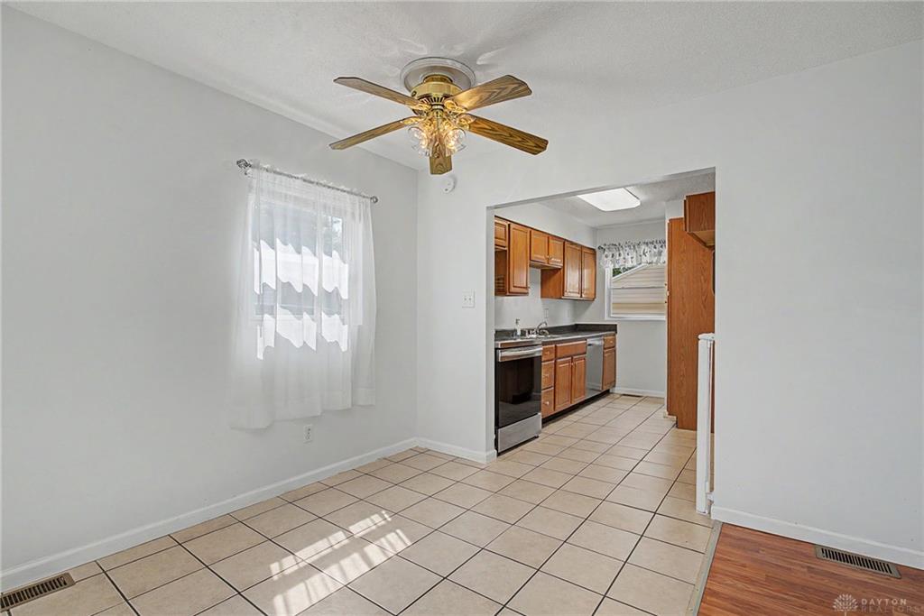 287 Travis Property Photo 10
