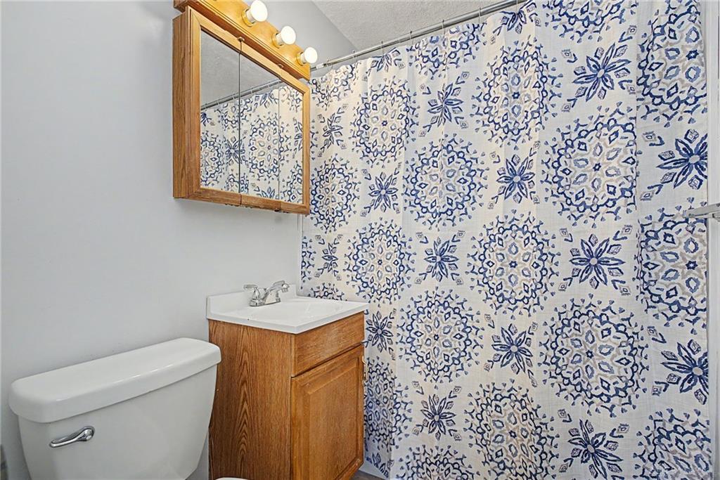 287 Travis Property Photo 22