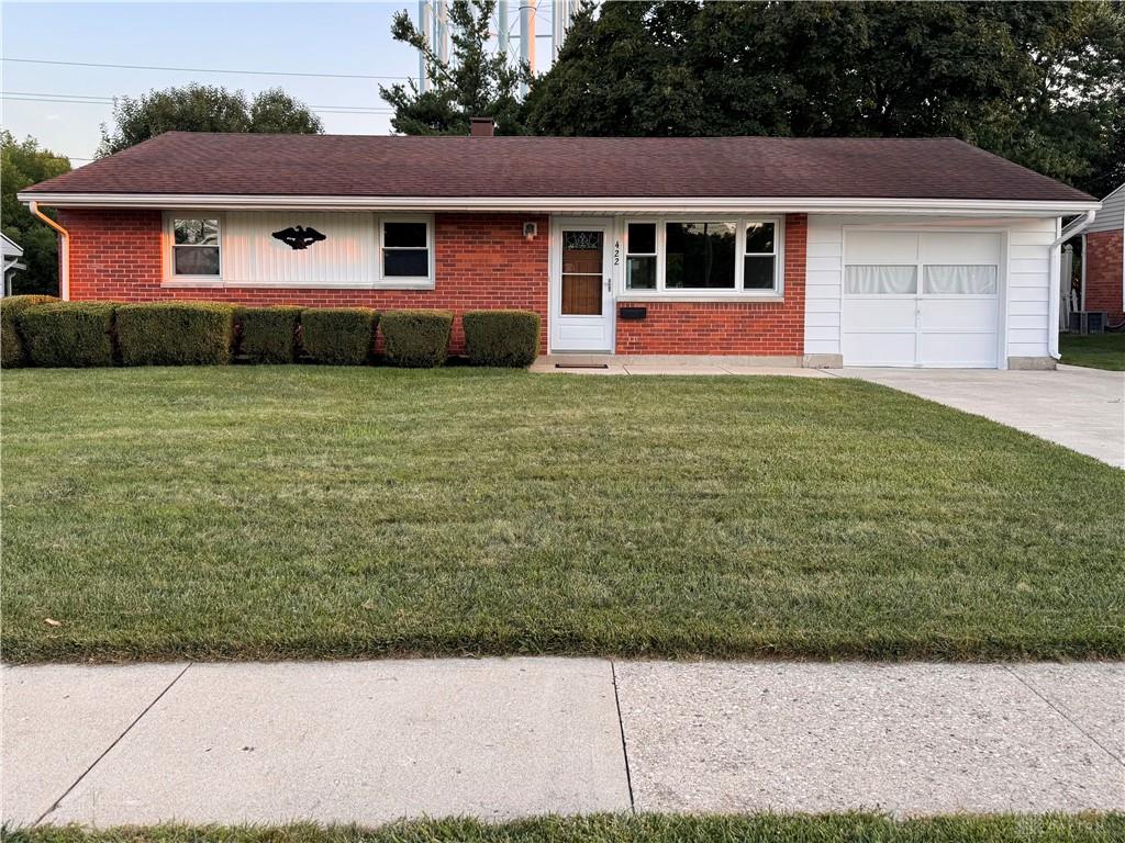 422 Buttercup Property Photo 1
