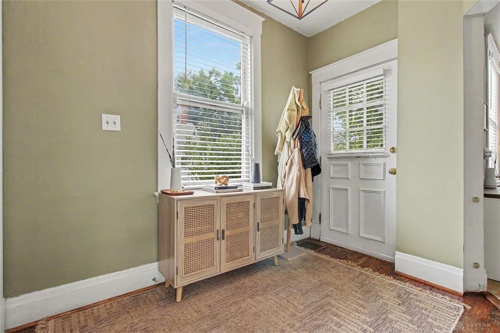 3935 Saint James Property Photo 6