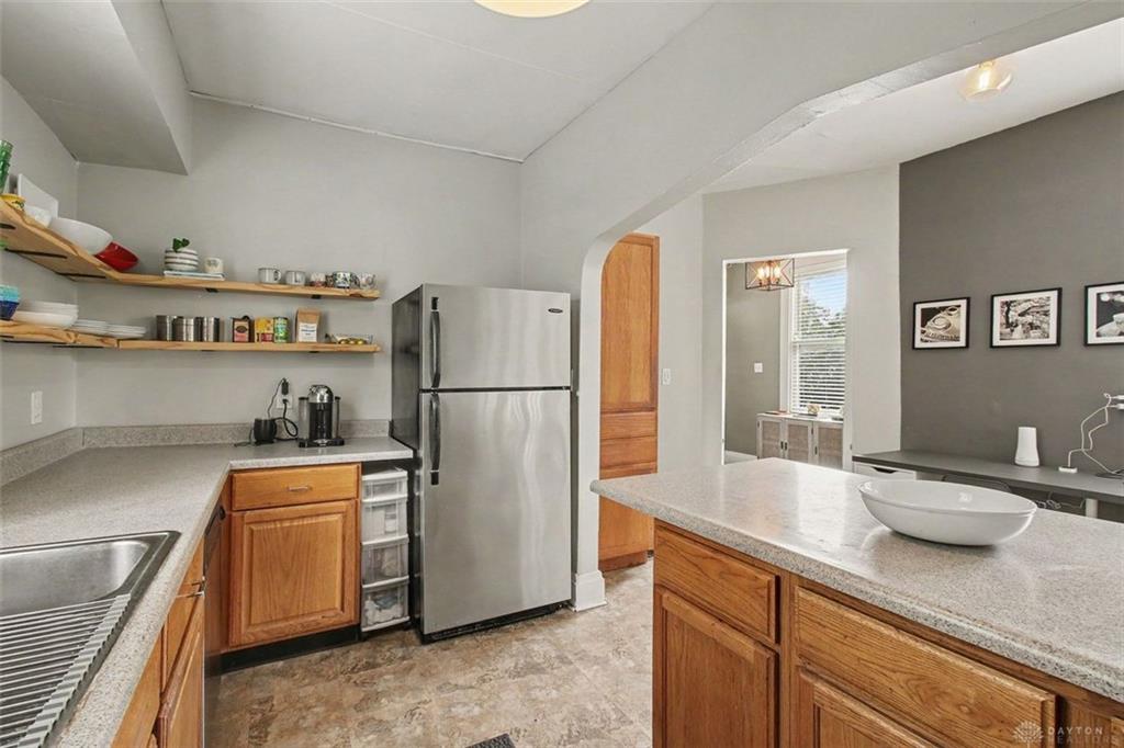 3935 Saint James Property Photo 14