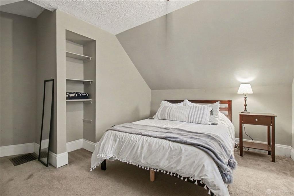 3935 Saint James Property Photo 24