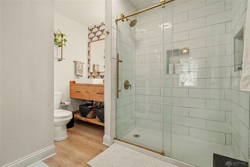 3935 Saint James Property Photo 26