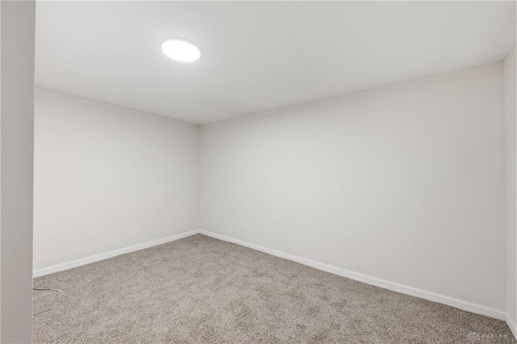 2403 S Sutphin Property Photo 41