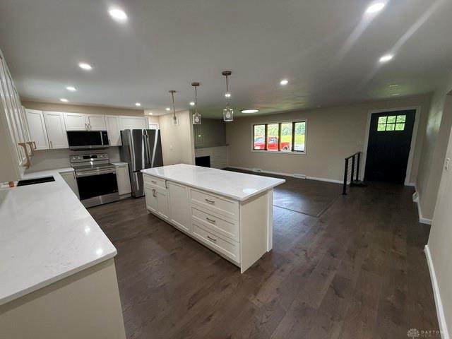 1086 Grange Hall Property Photo 4
