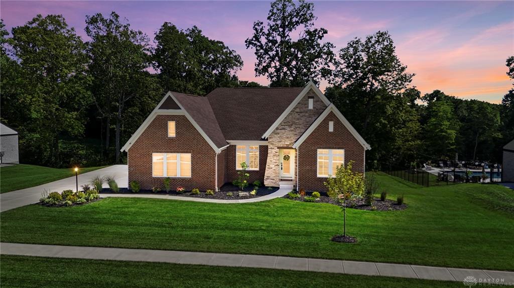 2559 Muirfield Property Photo 1