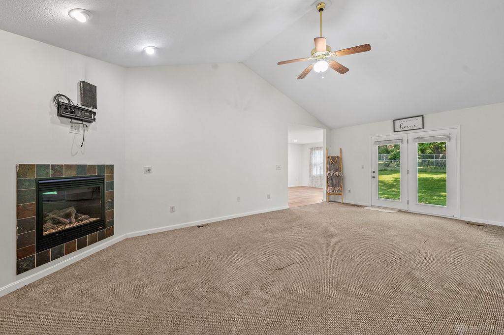 6832 Union Property Photo 10