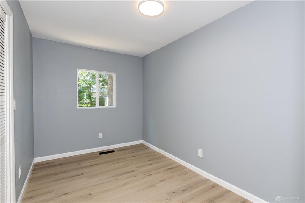 1103 Russell Property Photo 25