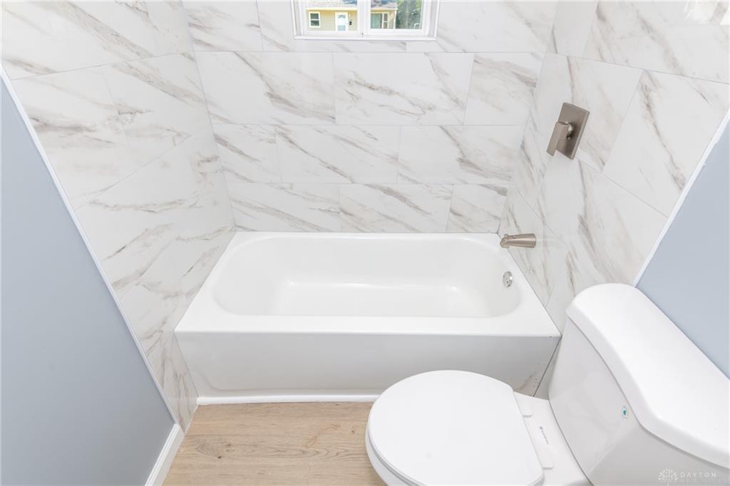 1103 Russell Property Photo 29