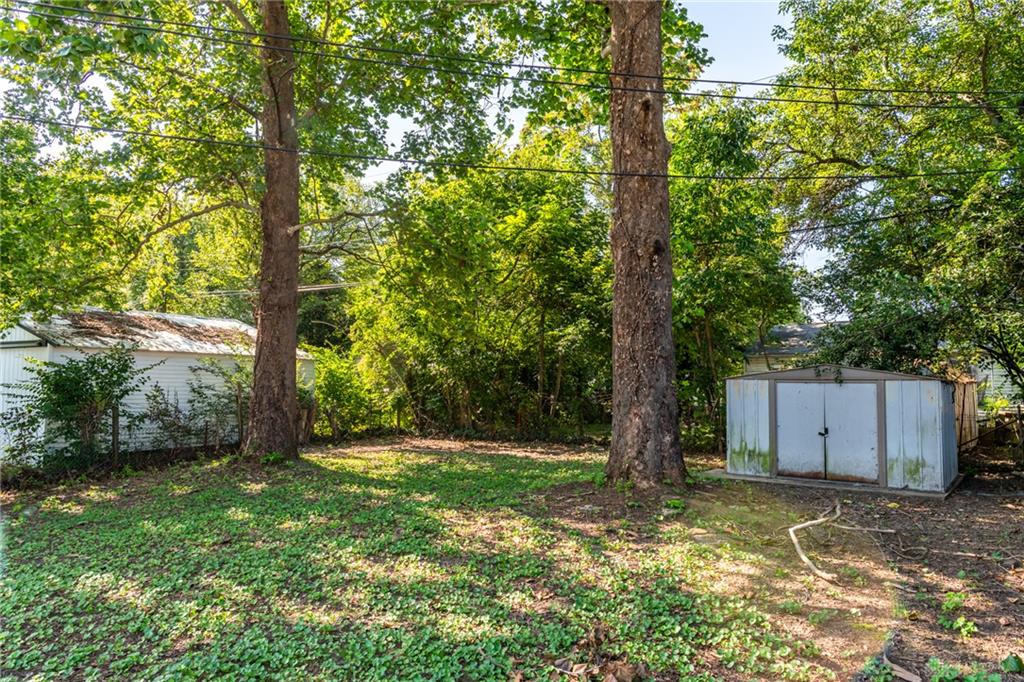 1103 Russell Property Photo 33