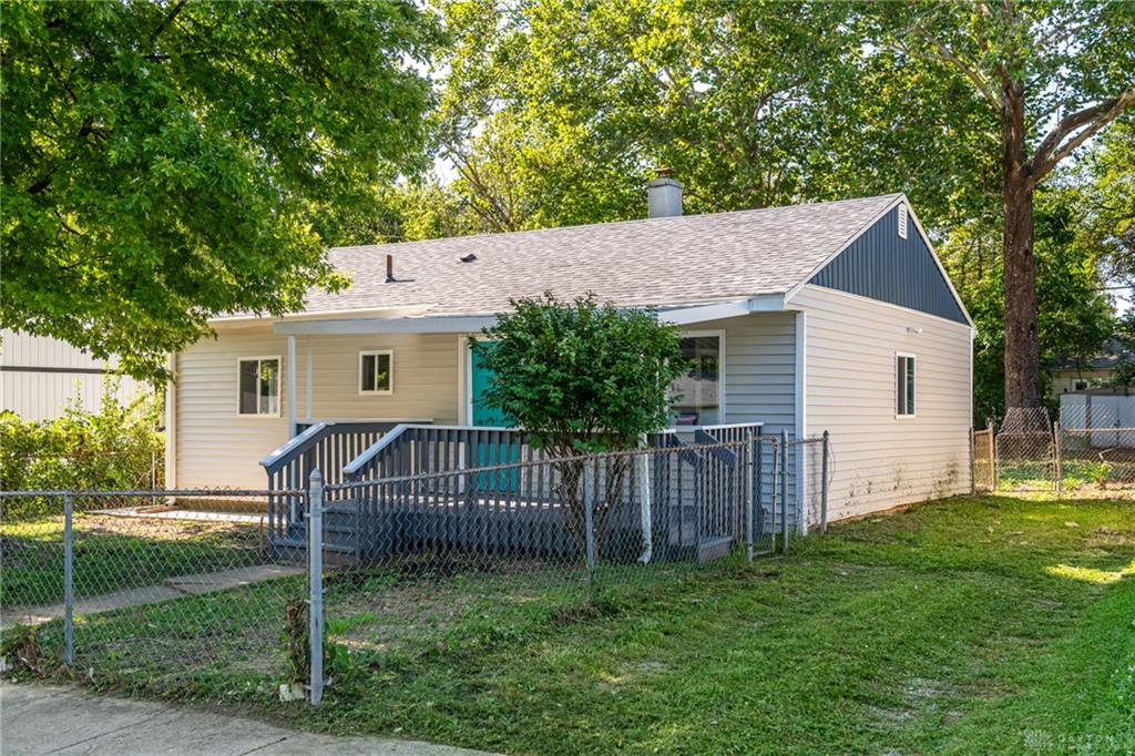 1103 Russell Property Photo 34
