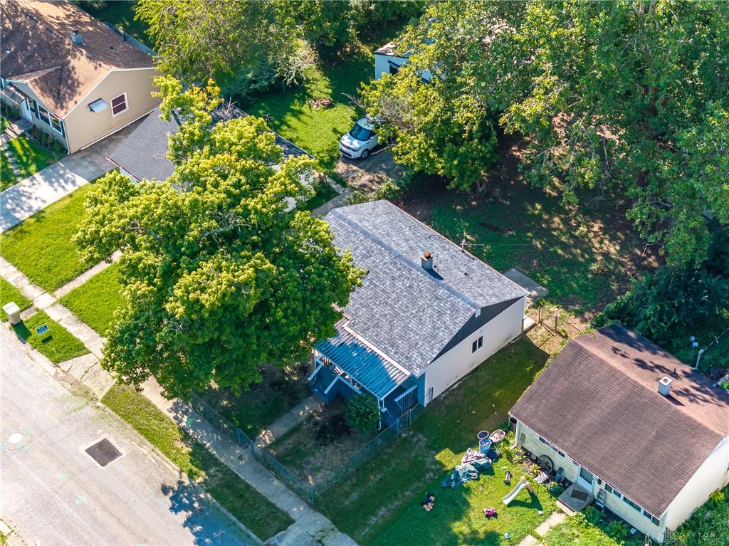 1103 Russell Property Photo 36