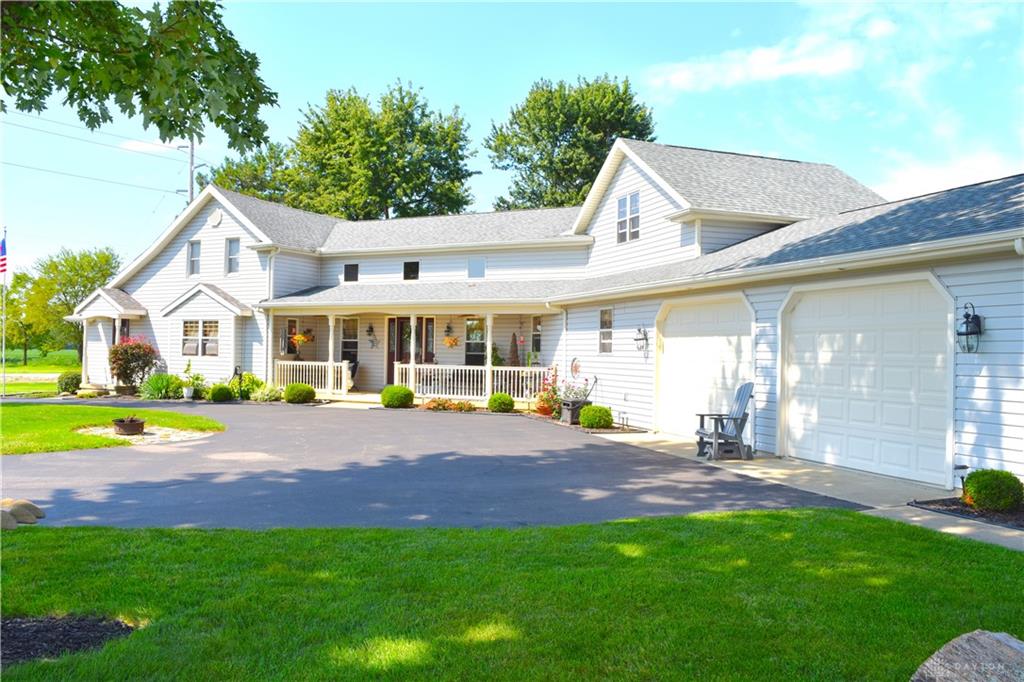 515 Snyder Property Photo 8
