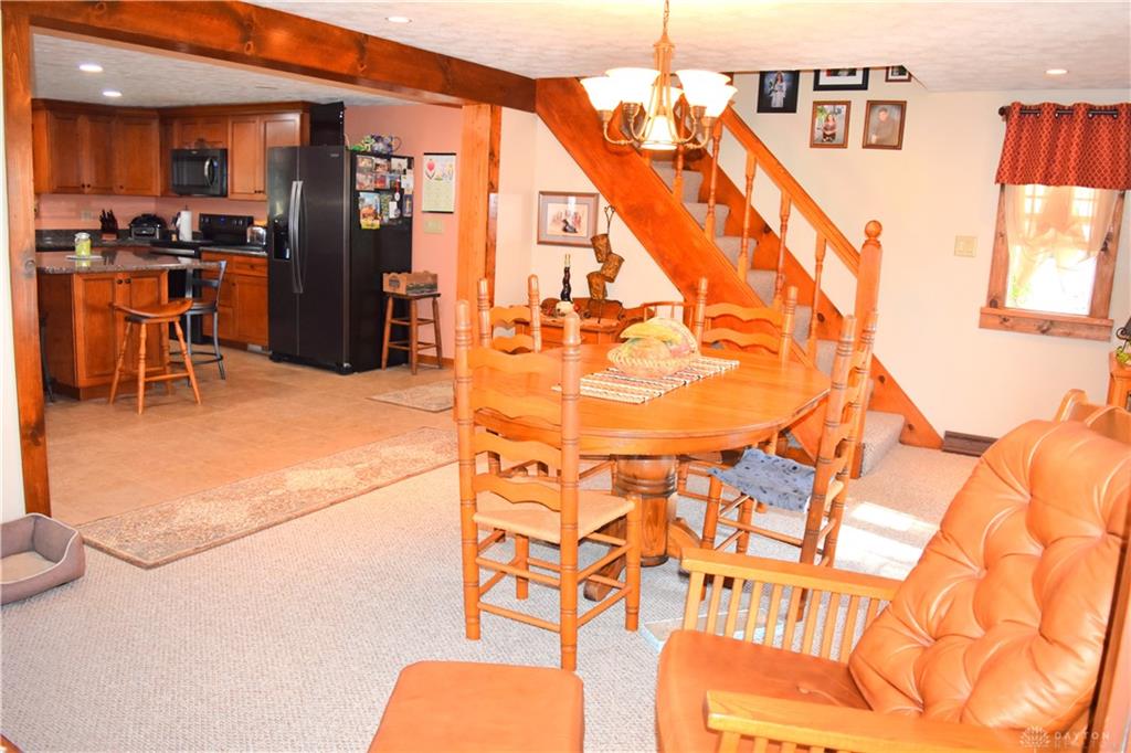 515 Snyder Property Photo 32