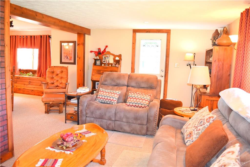 515 Snyder Property Photo 36