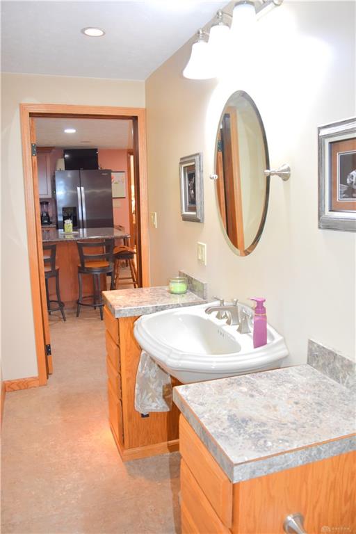 515 Snyder Property Photo 38