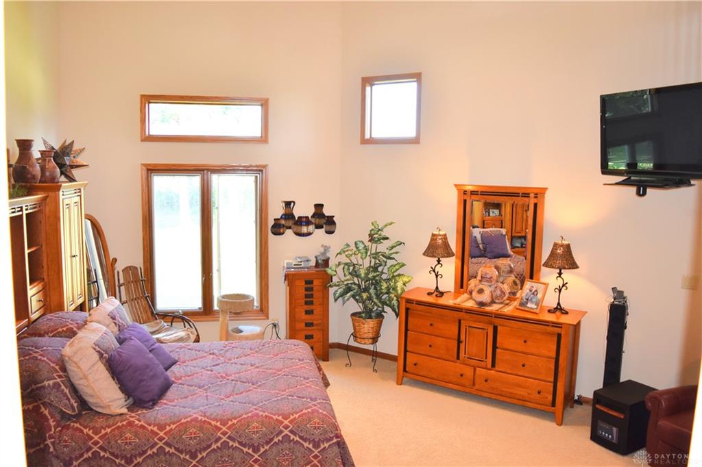 515 Snyder Property Photo 49