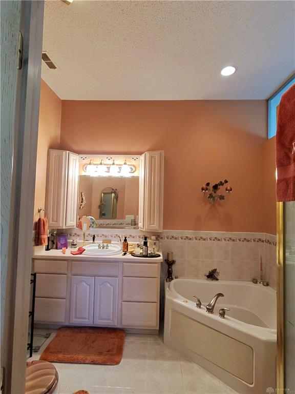 4647 Elysian B Property Photo 43