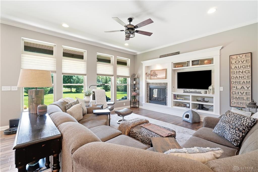 4193 Sweet Willow Property Photo 3