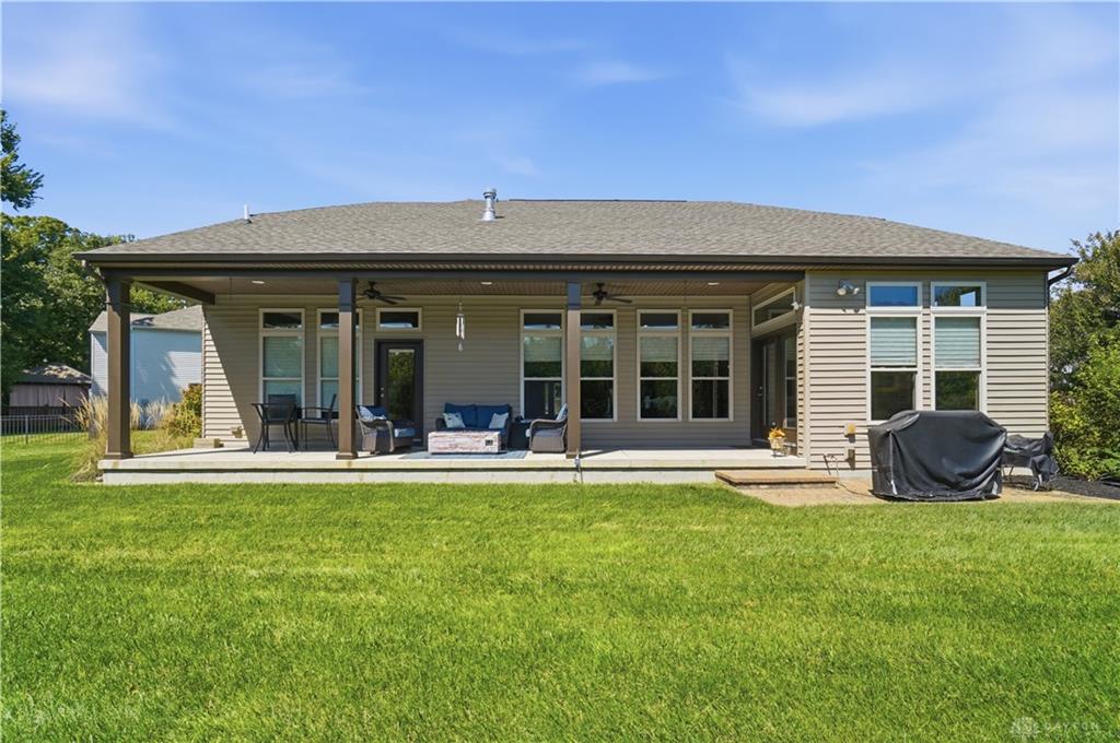4193 Sweet Willow Property Photo 8
