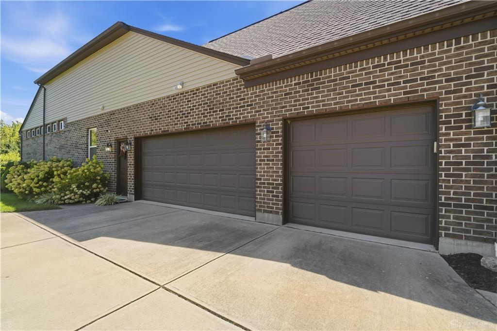 4193 Sweet Willow Property Photo 9