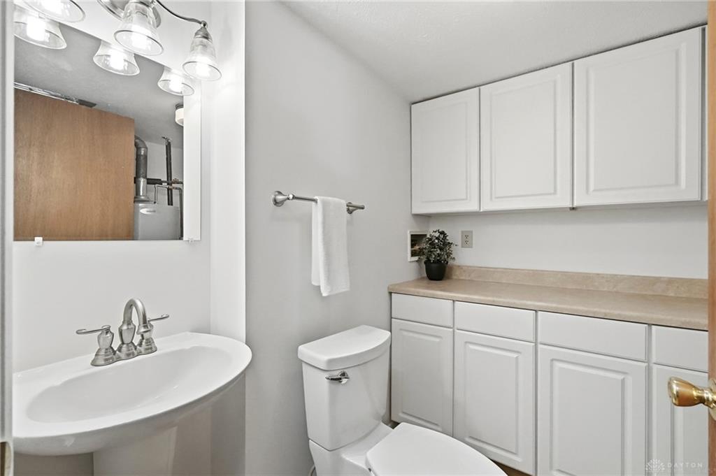 976 Kathryn Property Photo 15