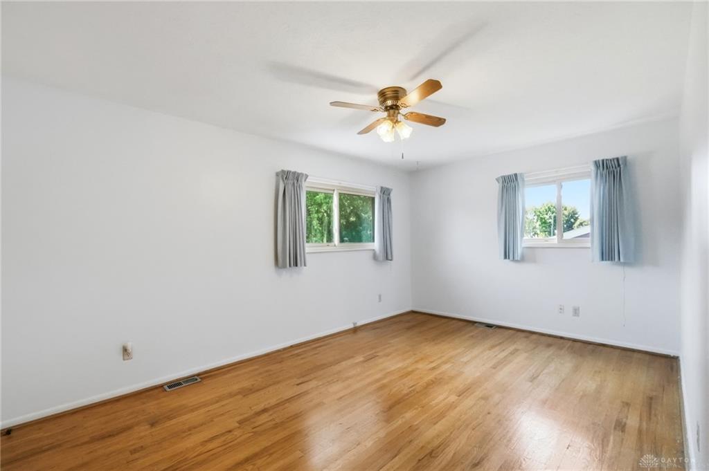 976 Kathryn Property Photo 37