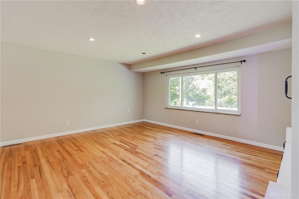 615 Wright Property Photo 2