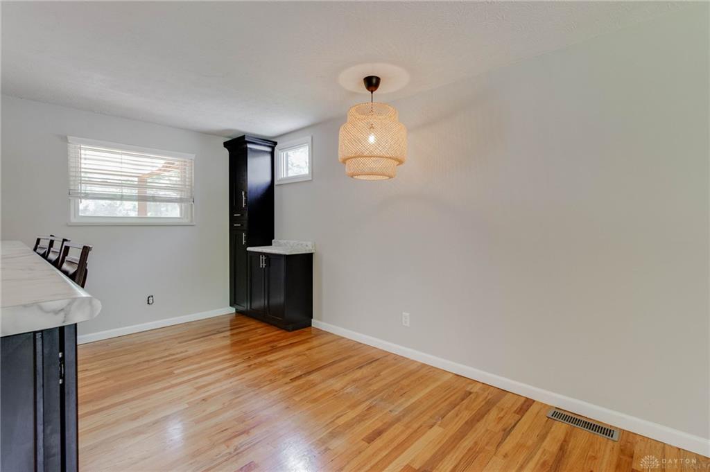 615 Wright Property Photo 11