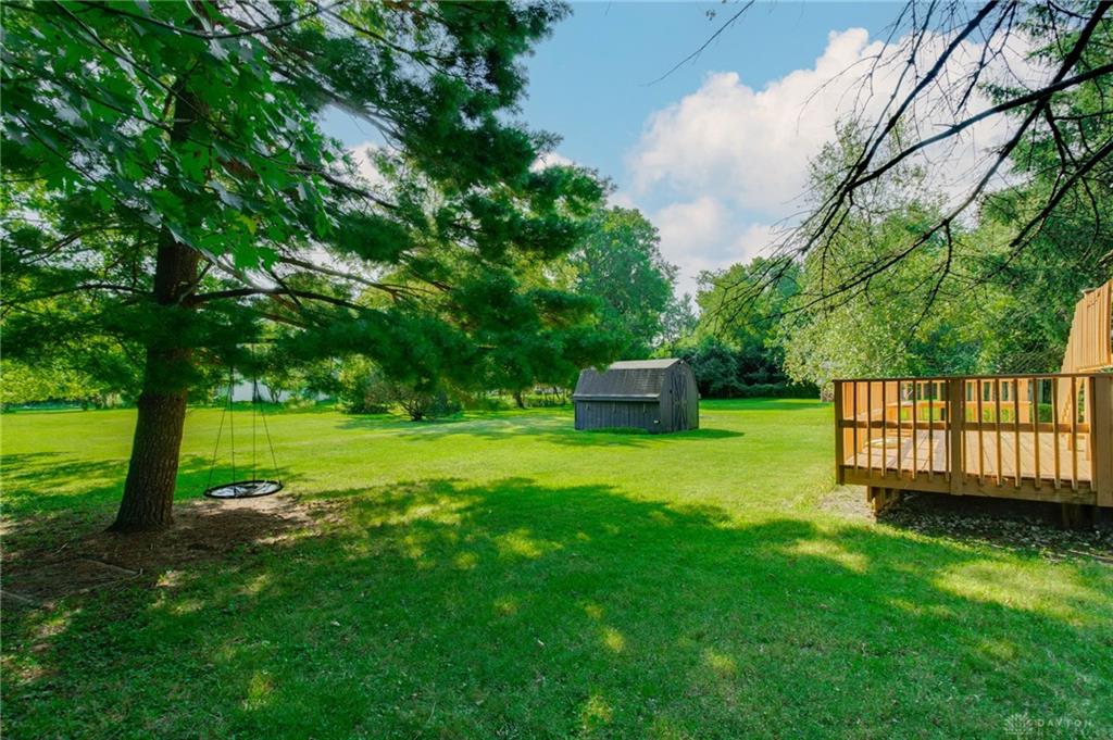 615 Wright Property Photo 37